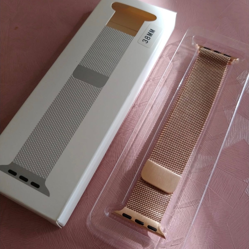 ⚡️NWT Stunning Rose Gold Band for Apple Watch - Picture 7 of 7